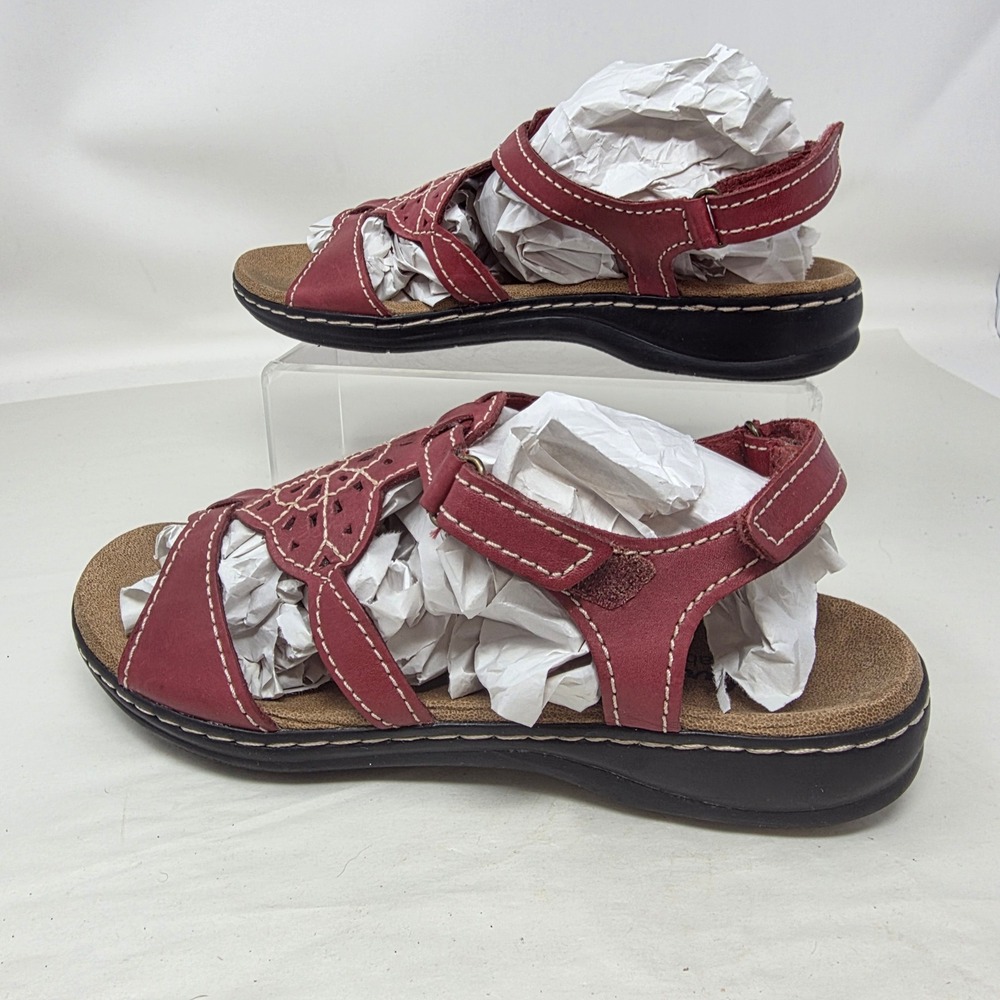 Clarks Bendables Sandals Women 6W Red Leather Floral Cutout Comfort 26065709 Exc